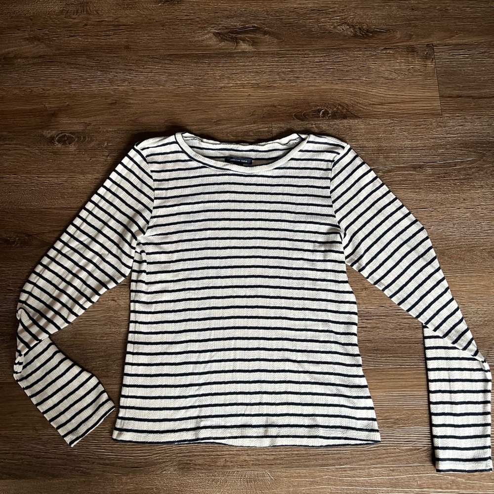 American Eagle Outfitters Black and White Striped Long Sleeve Tee